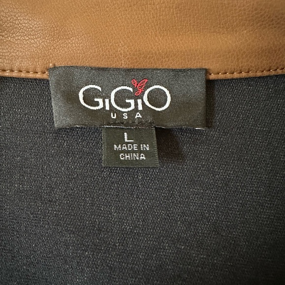 Oversized Vegan leather jacket/ shacket - Picture 2 of 2